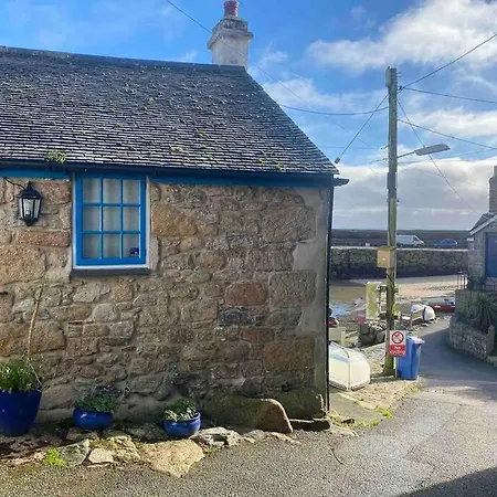 Sweet Caroline - Luxury Stone's Throw From Harbour Mousehole